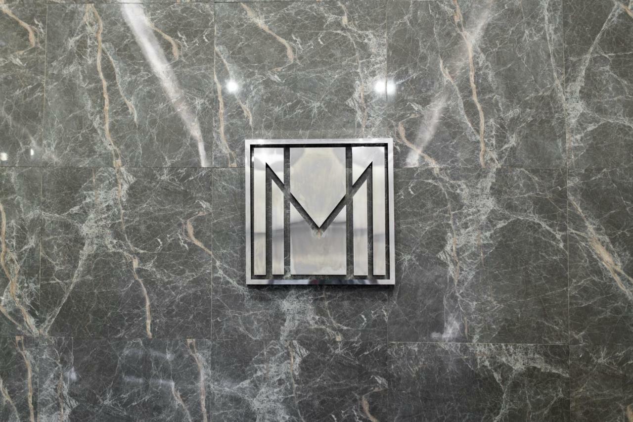 Metro Hotel Бангкок Экстерьер фото